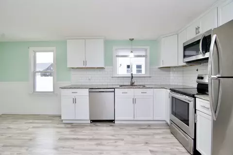 Kitchen - 49 Rimmon Ave, Springfield, MA 01107 photo 1 of 5
