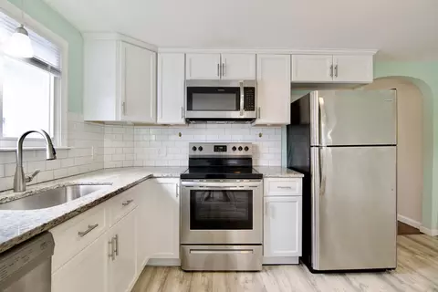 Kitchen - 49 Rimmon Ave, Springfield, MA 01107 photo 5 of 5