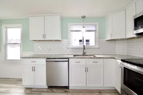 Kitchen - 49 Rimmon Ave, Springfield, MA 01107 photo 2 of 5
