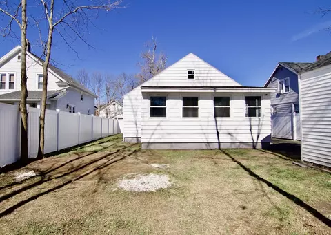 Exterior - 49 Rimmon Ave, Springfield, MA 01107 photo 4 of 5