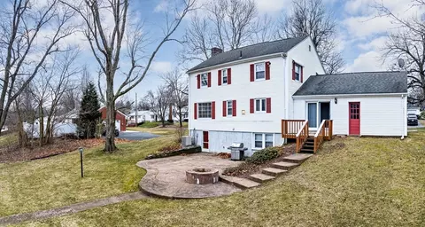 Exterior - 103 Emerson St, Springfield, MA 01118 photo 4 of 5