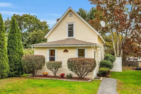 19 Stockton St # -A, Boylston, MA 01505