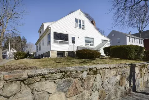 443 Chandler St, Worcester, MA 01602