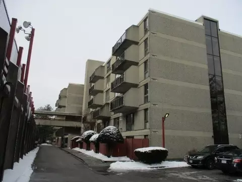 55 Tall Oaks Dr #508, Weymouth, MA 02190