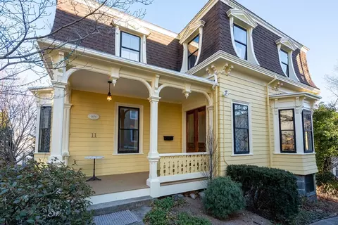 11 Alban St # -R, Boston, MA 02124