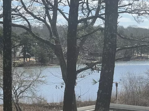 35 Sandy Reach #35, Teaticket, MA 02536