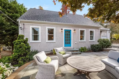 25 Ethelma Dr, Chatham, MA 02633