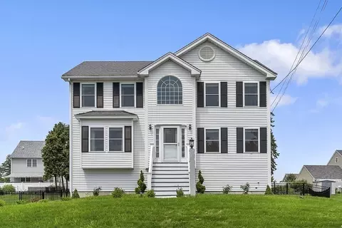 118 Armstrong Ave, Methuen, MA 01844
