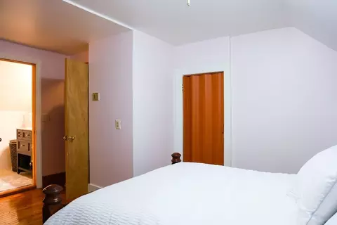 Bedroom - 52 Eutaw Ave, Lynn, MA 01902 photo 3 of 9