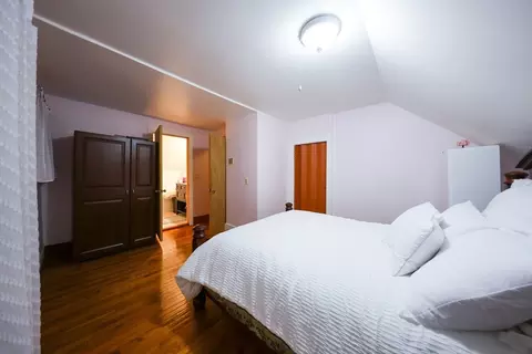 Bedroom - 52 Eutaw Ave, Lynn, MA 01902 photo 4 of 9