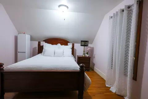 Bedroom - 52 Eutaw Ave, Lynn, MA 01902 photo 1 of 9