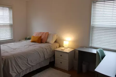 Bedroom - 5 Maple Leaf Dr, Boston, MA 02136 photo 3 of 5