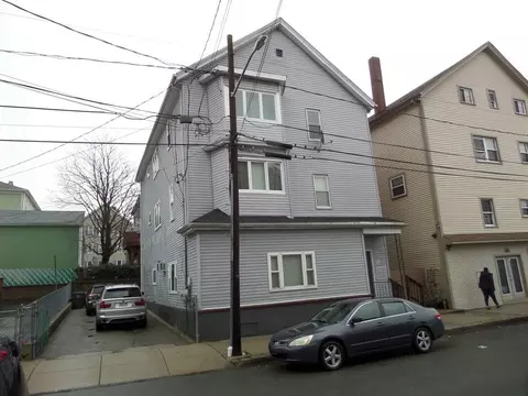 174 Jencks St, Fall River, MA 02723