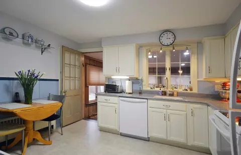 Kitchen - 39 Westbrook Rd, Worcester, MA 01602 photo 1 of 3