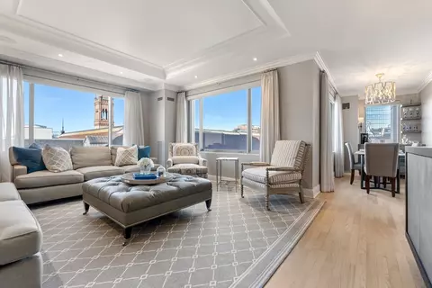 1 Huntington #702, Boston, MA 02116