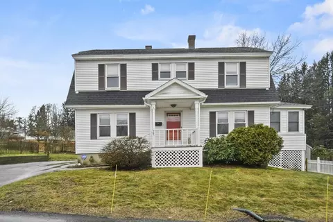 77 Arthur St, Clinton, MA 01510