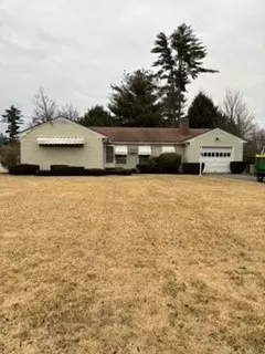 72 Druid Hl, Springfield, MA 01129