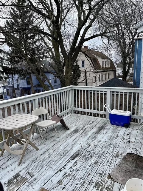 75 Thurston St, Somerville, MA 02145 photo 3