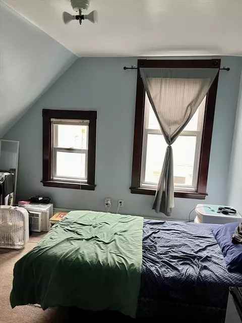 75 Thurston St, Somerville, MA 02145 photo 13