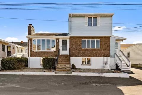 11 Pemberton St, Revere, MA 02151