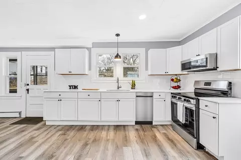 Kitchen - 95-97 North St, Ware, MA 01082 photo 3 of 4
