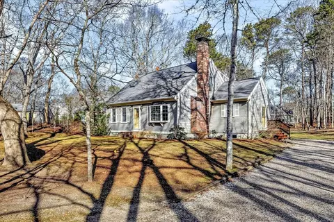 14 Fallon Rd, Eastham, MA 02642