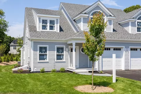 213 N Falmouth Hwy #3B, Falmouth, MA 02556