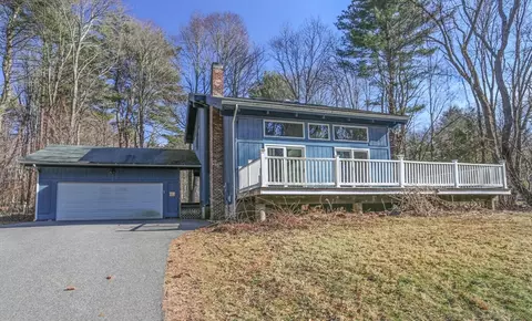 59 Lancaster Rd, Berlin, MA 01503