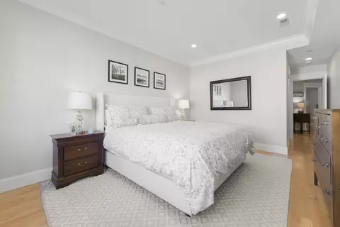 Bedroom - 433 E 3rd St #2, Boston, MA 02127 photo 2 of 5