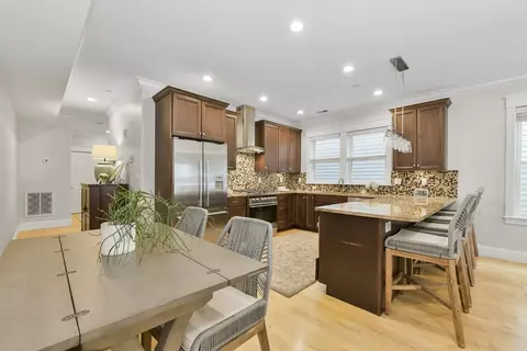 Dining - 433 E 3rd St #2, Boston, MA 02127 photo 1 of 1