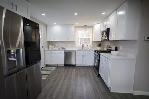 Kitchen - 9 Emery Rd, Townsend, MA 01469 photo 3 of 3