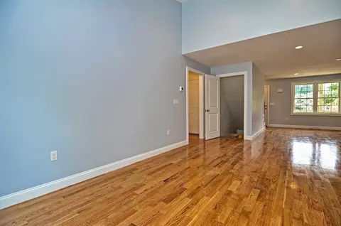 Other - 41 Ariel Cir #41, Sutton, MA 01590 photo 1 of 11