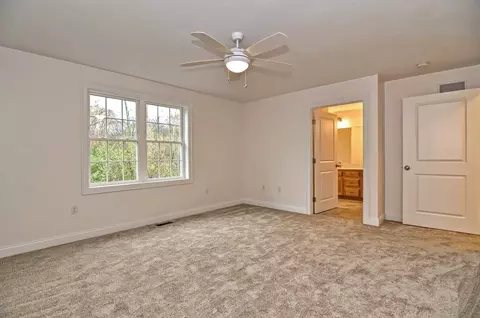 Bedroom - 41 Ariel Cir #41, Sutton, MA 01590 photo 1 of 1