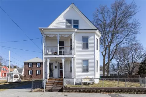 251 Cumberland Rd, Lowell, MA 01850