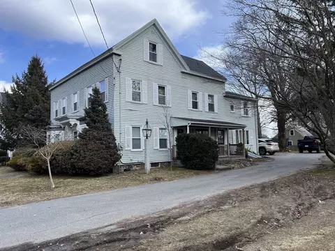 Exterior - 51 Locust St, Danvers, MA 01923 photo 4 of 5