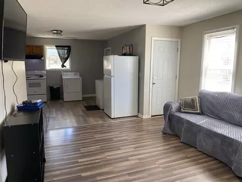 Bedroom - 95 Dawes St, Springfield, MA 01109 photo 1 of 4