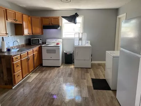 Other - 95 Dawes St, Springfield, MA 01109 photo 2 of 5