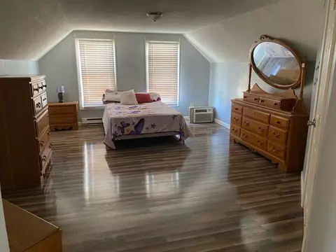 Bedroom - 95 Dawes St, Springfield, MA 01109 photo 4 of 4