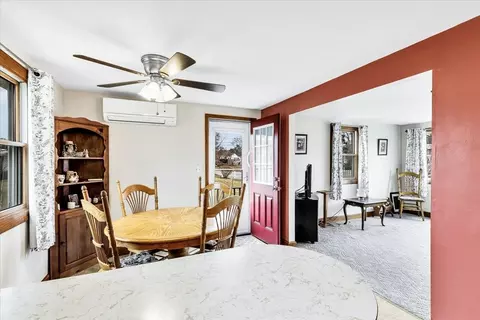 Dining - 8 Arrowhead Dr, Wareham, MA 02532 photo 3 of 4