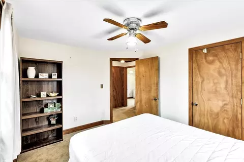 Bedroom - 8 Arrowhead Dr, Wareham, MA 02532 photo 3 of 5