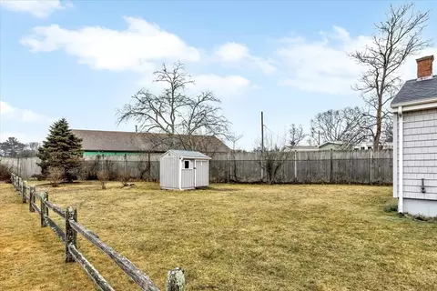 Exterior - 8 Arrowhead Dr, Wareham, MA 02532 photo 11 of 11