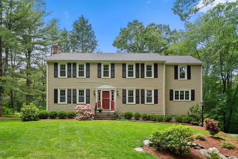 16 Stoneybrook Rd, Sherborn, MA 01770