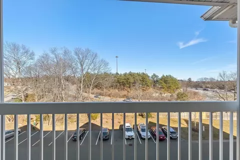 62 Abigail Way #4002, Reading, MA 01867 photo 17