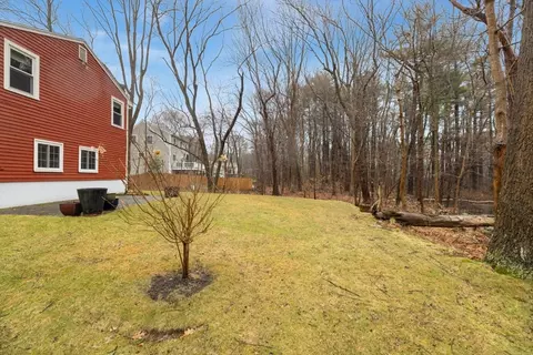 Exterior - 19 Criterion Rd, Reading, MA 01867 photo 7 of 9