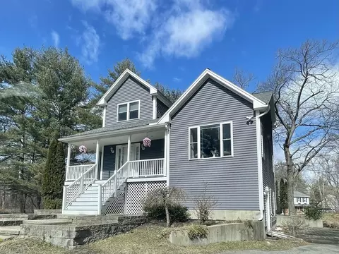 815 South St, Tewksbury, MA 01876