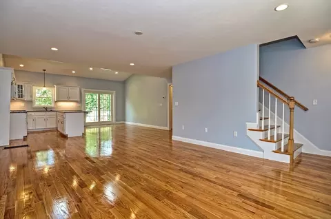 Living - 43 Ariel Cir #43, Sutton, MA 01590 photo 2 of 2