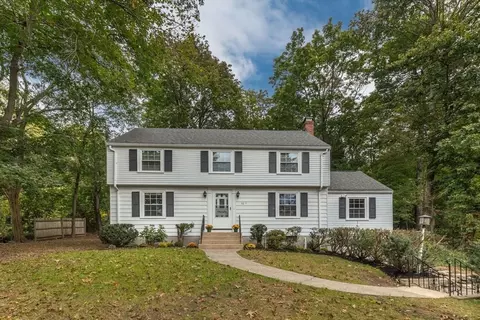 30 Watertown St # -A, Lexington, MA 02421