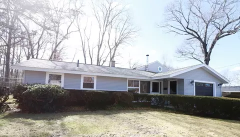 15 Victory St, Brockton, MA 02302