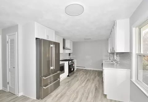 Kitchen - 127 Millbrook Rd, Springfield, MA 01128 photo 3 of 6