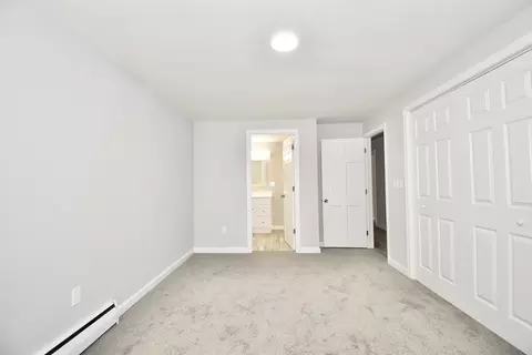 Bedroom - 127 Millbrook Rd, Springfield, MA 01128 photo 3 of 3